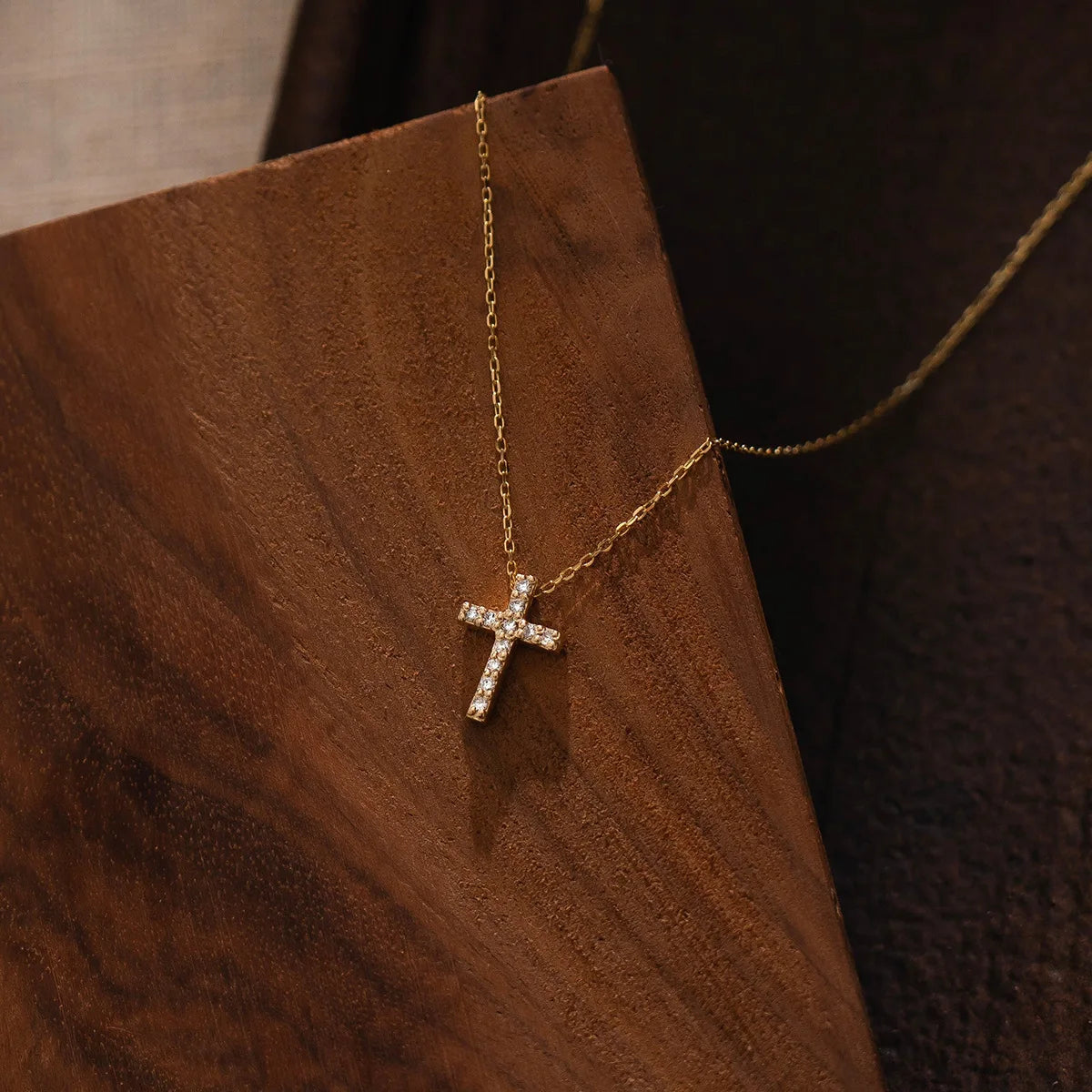 New 18K Gold Plated Cross Necklace