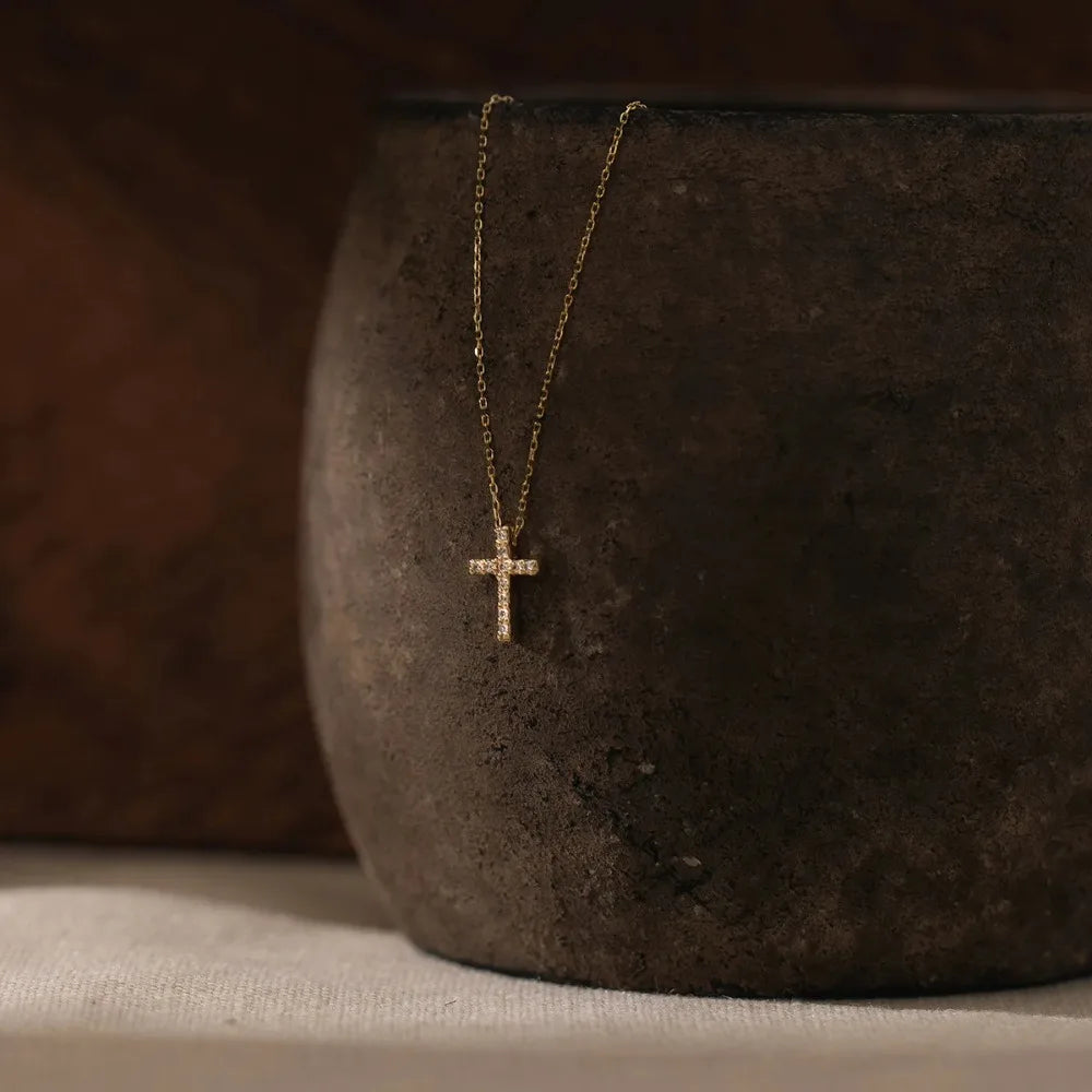 New 18K Gold Plated Cross Necklace